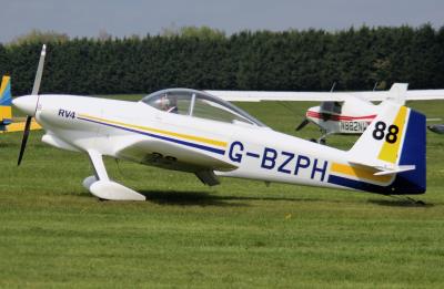 Photo of aircraft G-BZPH operated by GBZPH RV4 Group