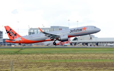 Photo of aircraft VH-OFE operated by Jetstar Airways