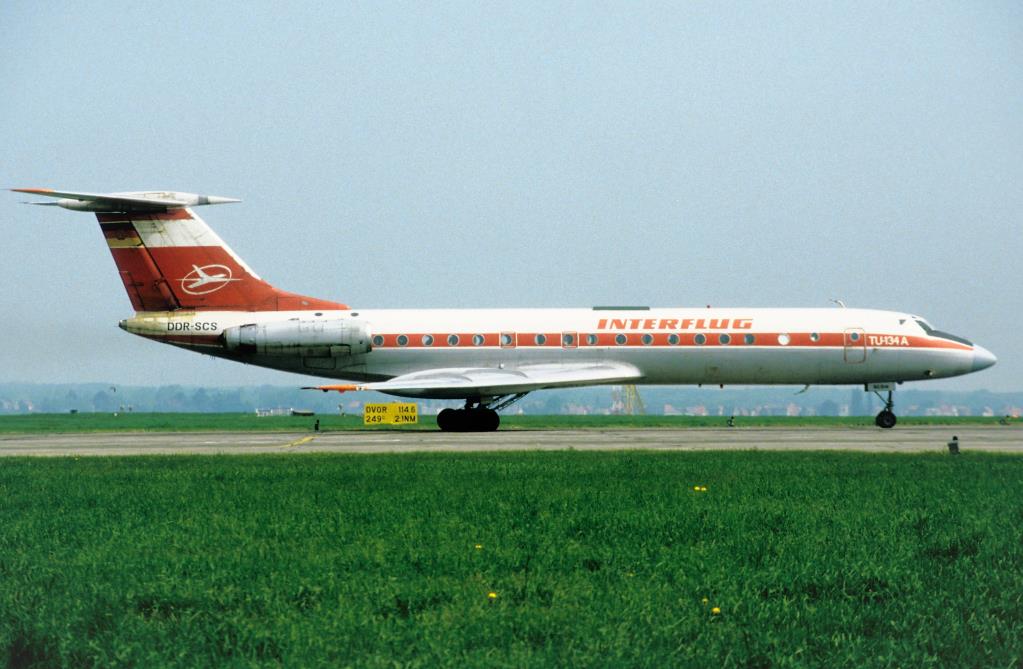 Photo of aircraft DDR-SCS operated by Interflug