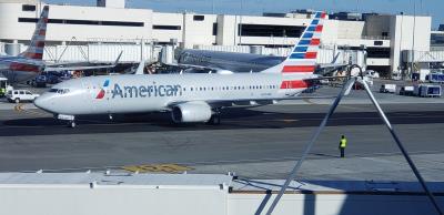 Photo of aircraft N994NN operated by American Airlines