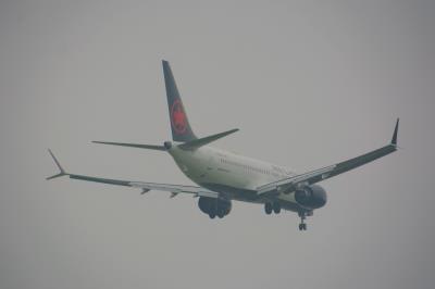 Photo of aircraft C-FSLU operated by Air Canada