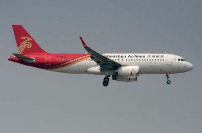 Image of aircraft registration B-8632 - A A320-232(WL) operated by Shenzhen Airlines
