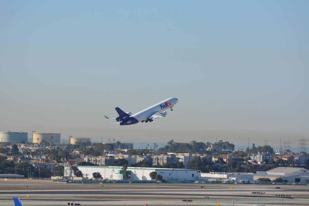 Photo of aircraft N390FE operated by Federal Express (FedEx)