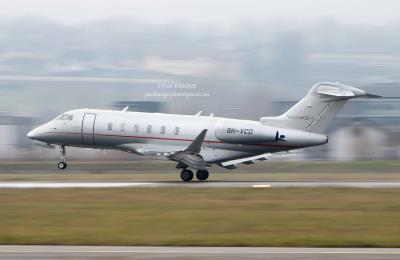 Photo of aircraft 9H-VCD operated by VistaJet Malta