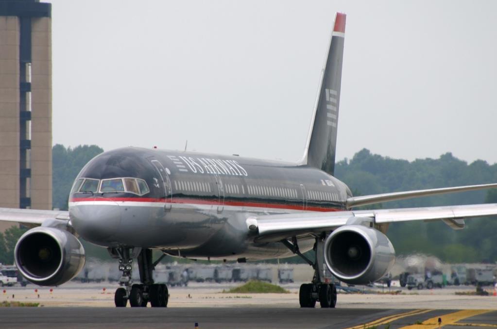 Photo of aircraft N604AU operated by US Airways