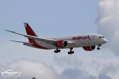 Photo of aircraft N786AV operated by Avianca