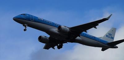Image of aircraft registration PH-EZA - A ERJ-190-STD (ERJ-190-100) operated by KLM Cityhopper
