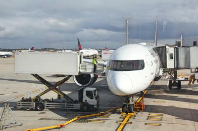 Image of aircraft registration C-FVND - A 787-9 Dreamliner operated by Air Canada