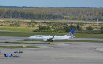 Photo of aircraft N38479 operated by United Airlines