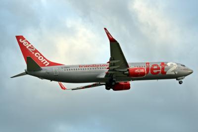 Image of aircraft registration G-GDFV - A 737-85F(WL) operated by Jet2