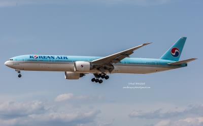 Photo of aircraft HL8007 operated by Korean Air Lines