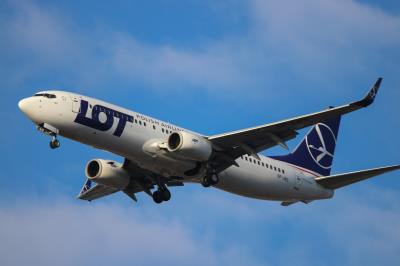 Photo of aircraft SP-LWD operated by LOT - Polish Airlines