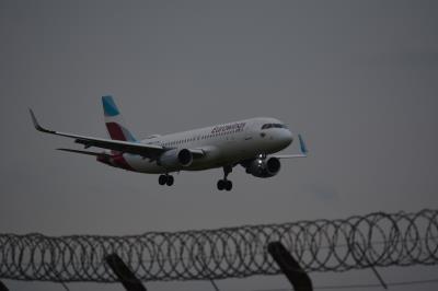 Image of aircraft registration D-AEWL - A A320-214(WL) operated by Eurowings