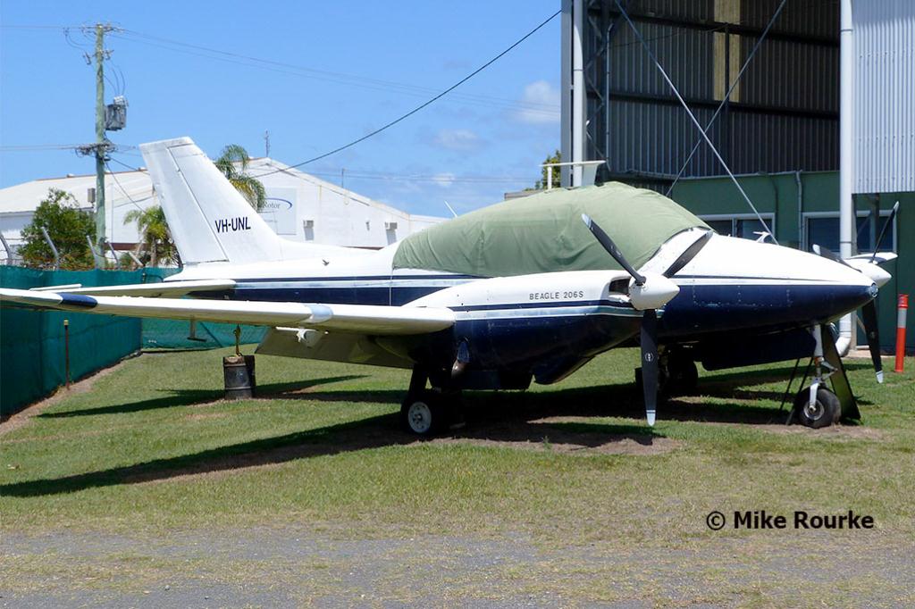 Photo of aircraft VH-UNL operated by Michael Broadbent