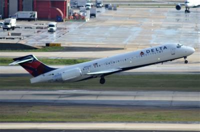 Photo of aircraft N932AT operated by Delta Air Lines