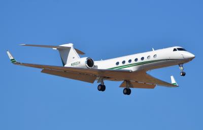 Photo of aircraft N892CH operated by Foreign Manufacturers Finance Corporation