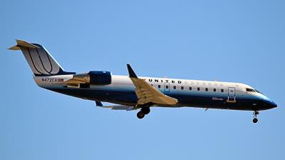 Image of aircraft registration N472CA - A CRJ-200-ER operated by SkyWest Airlines
