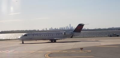 Photo of aircraft N921EV operated by SkyWest Airlines