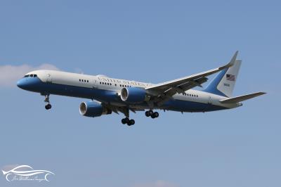 Photo of aircraft 09-0016 operated by United States Air Force