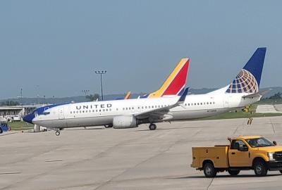 Photo of aircraft N73259 operated by United Airlines