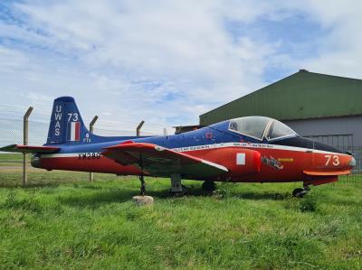 Photo of aircraft G-JPVA operated by University of Wales Air Squadron