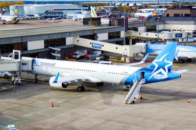 Photo of aircraft C-GOIH operated by Air Transat