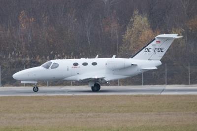 Photo of aircraft OE-FOE operated by GlobeAir AG