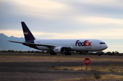 Photo of aircraft N198FE operated by Federal Express (FedEx)