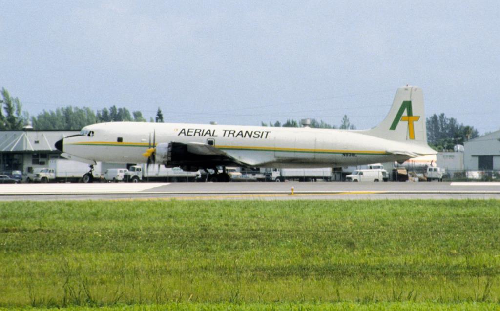 Photo of aircraft N93BL operated by Aerial Transit