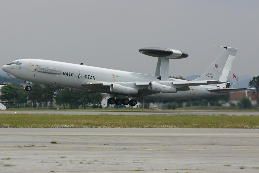 Photo of aircraft LX-N90452 operated by NATO - North Atlantic Treaty Organization
