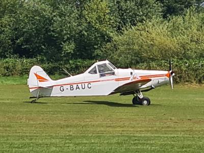 Photo of aircraft G-BAUC operated by Southdown Gliding Club Ltd