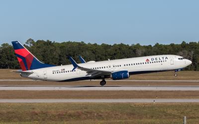 Photo of aircraft N963DZ operated by Delta Air Lines