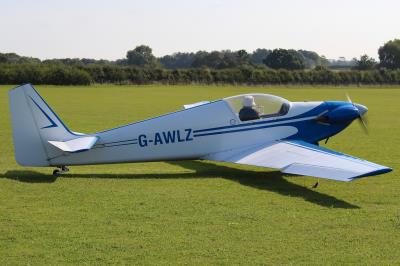 Photo of aircraft G-AWLZ operated by Nympsfield RF4 Group