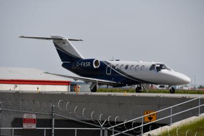 Photo of aircraft C-FASR operated by Airsprint Inc