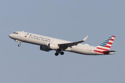 Photo of aircraft N458AL operated by American Airlines