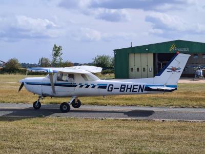 Photo of aircraft G-BHEN operated by Leicestershire Aero Club Ltd