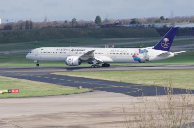 Photo of aircraft HZ-AR26 operated by Saudi Arabian Airlines