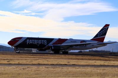 Photo of aircraft N36NE operated by New England Patriots