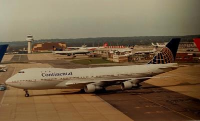 Photo of aircraft N78020 operated by Continental Air Lines
