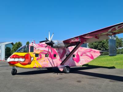 Photo of aircraft OE-FDN operated by Pink Aviation Services