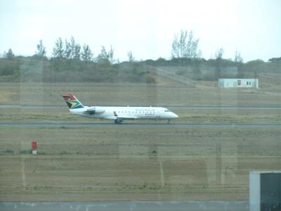 Photo of aircraft ZS-NMD operated by South African Express Airways