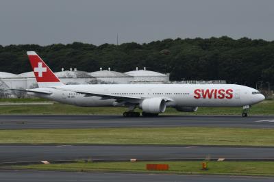 Photo of aircraft HB-JNH operated by Swiss