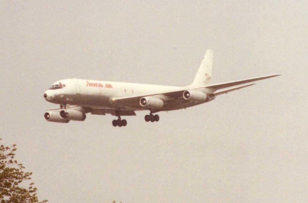 Photo of aircraft N802BN operated by International Air Leases (IAL)