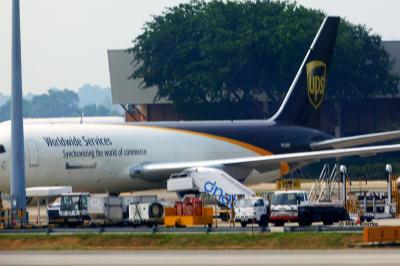 Photo of aircraft N326UP operated by United Parcel Service (UPS)