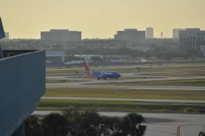 Photo of aircraft N787SA operated by Southwest Airlines