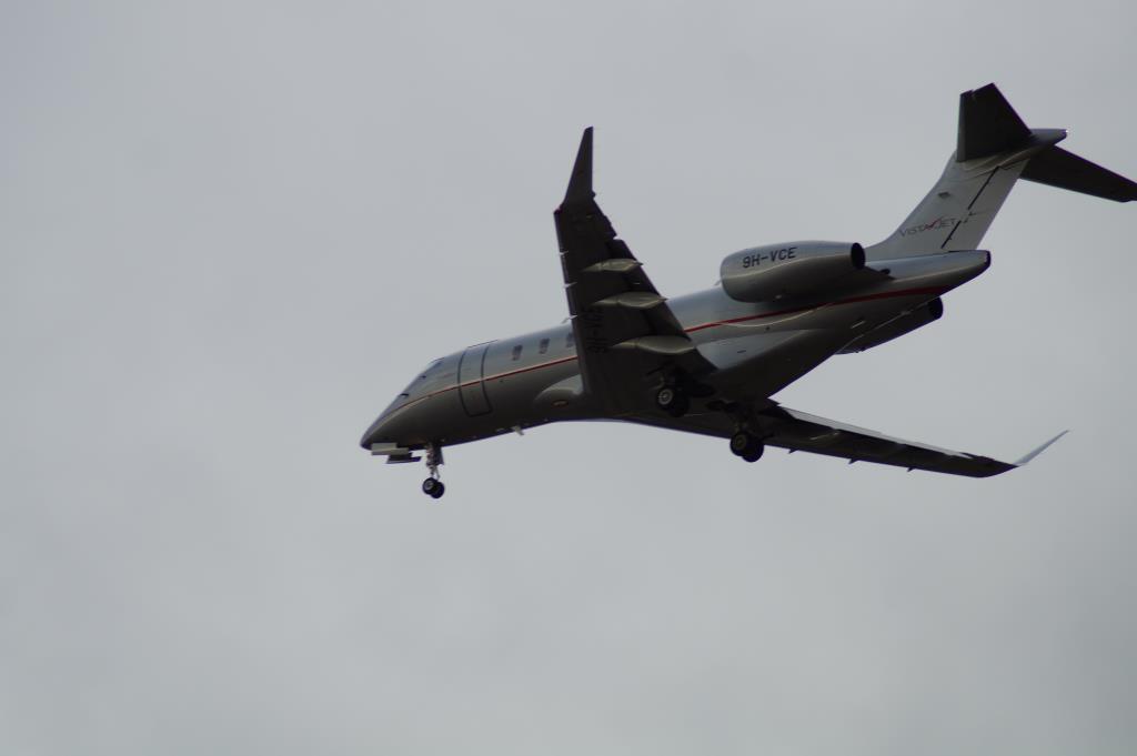 Photo of aircraft 9H-VCE operated by VistaJet Malta