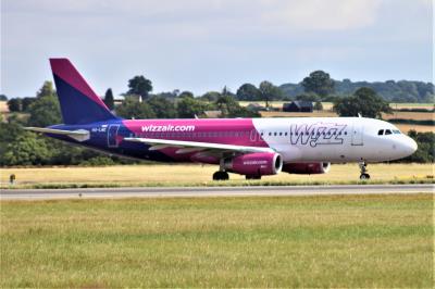 Photo of aircraft HA-LWE operated by Wizz Air