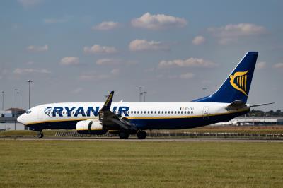Photo of aircraft EI-FEI operated by Ryanair