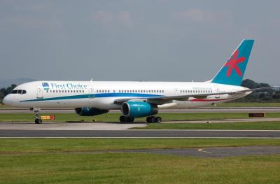 Photo of aircraft G-OOBJ operated by First Choice Airways