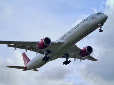 Photo of aircraft G-VNVR operated by Virgin Atlantic Airways